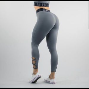Alphalete Leggings